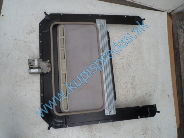 strešné okno na škodu octáviu 1, elektrické, 